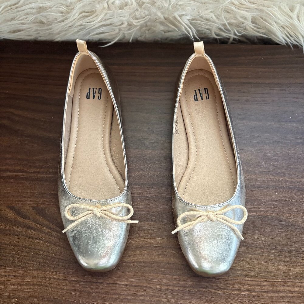 Gap Metallic Ballet Flats: Gold, Size 7